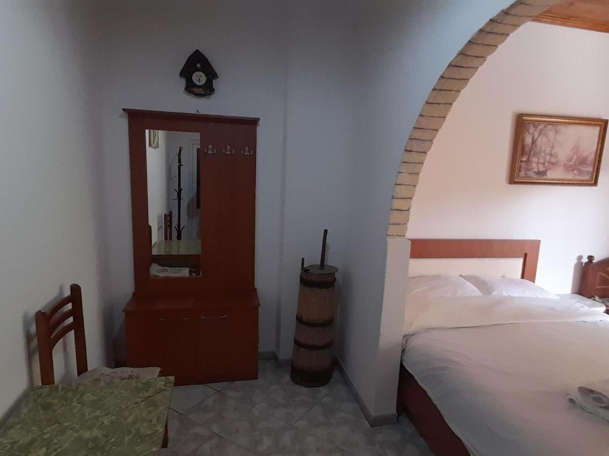 Honey-House “Kastrioti” Διαμέρισμα Πρεμετή Εξωτερικό φωτογραφία