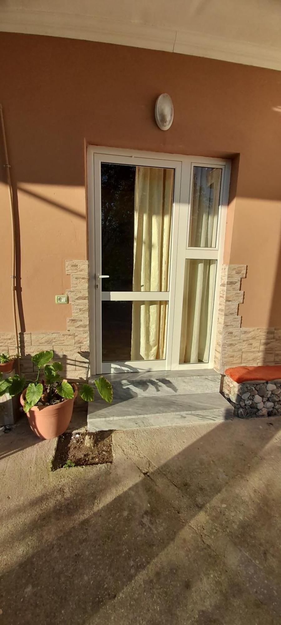 Honey-House “Kastrioti” Διαμέρισμα Πρεμετή Δωμάτιο φωτογραφία